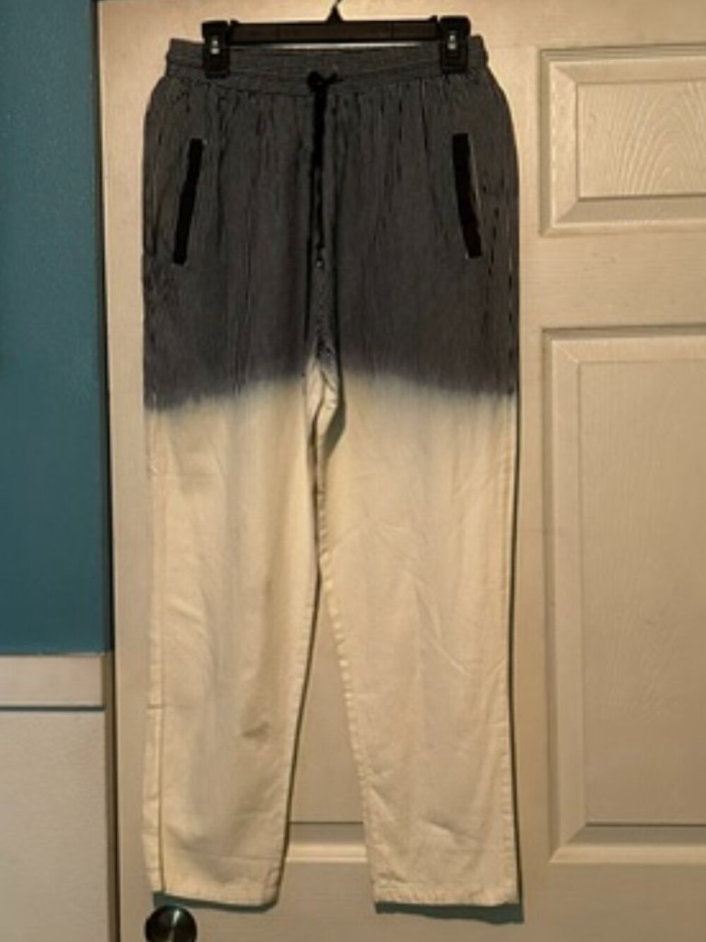 NWOT POL Ombre White/Blue Striped Pants - Small